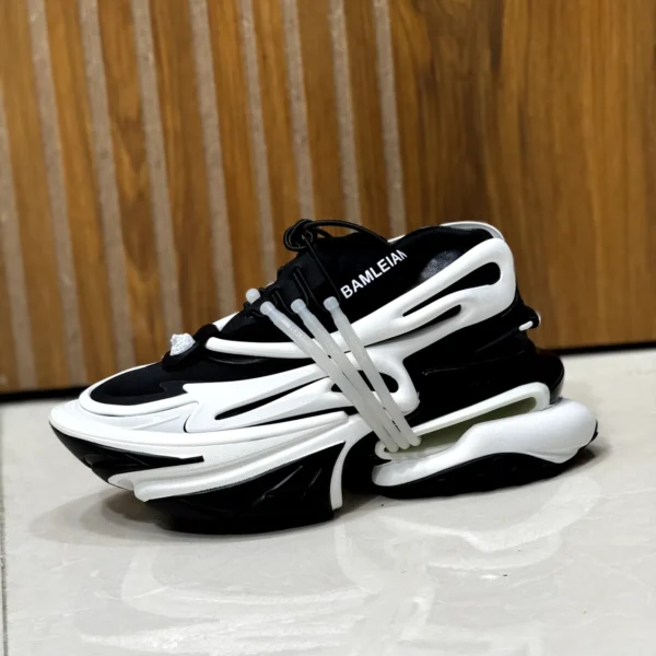 ⚡ X-Stream Techwave Sneakers