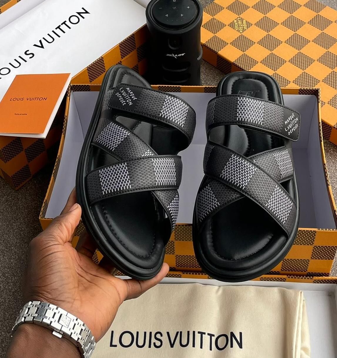 Buy trendy type, available in Louis Vuitton shoes and loafers Buy trendy type, available in Louis Vuitton shoes and loafers
