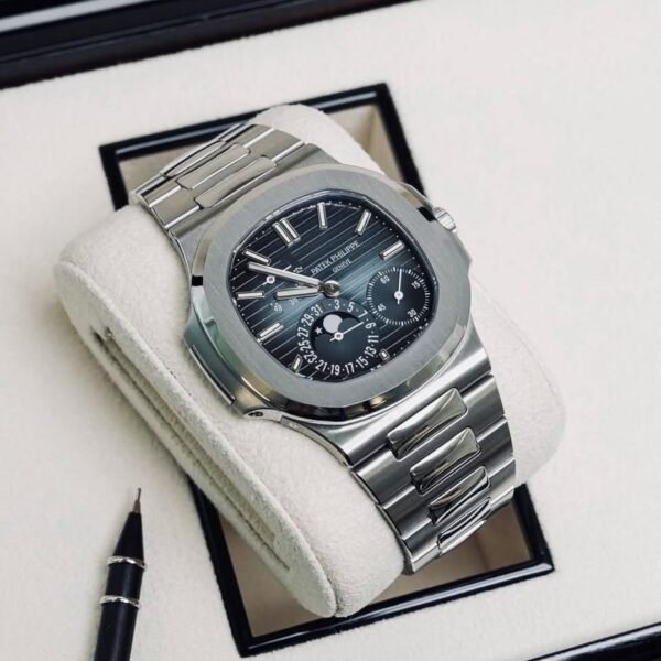Patek Philippe Nautilus Luxury Watch